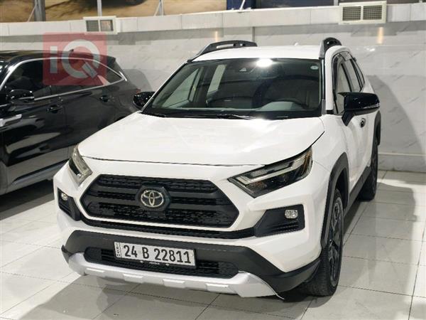 تويوتا راف 4 2023 للبيع في العراق - دهوك